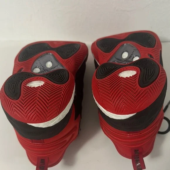 Basketball shoes size 11 | Adidas Marvel BYW select IF0006 Anthony - Picture 11 of 15